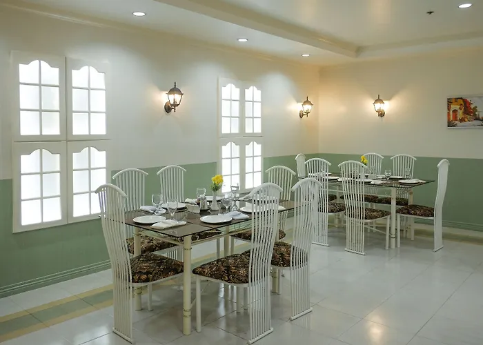 Hotel Crowne Garden Cebu Stadt