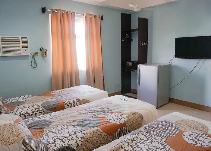 Hotel Crowne Garden 2*