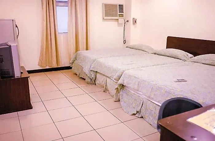 Crowne Garden Hotel 2*
