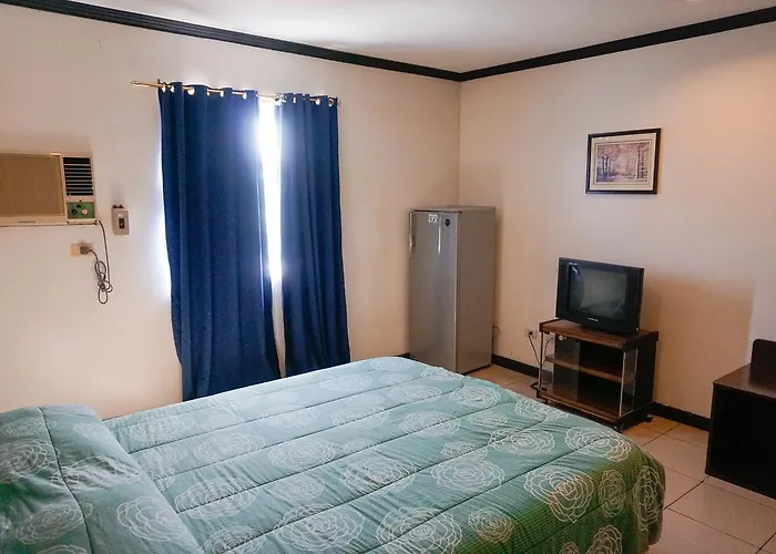 Crowne Garden 2* Cebu Stadt